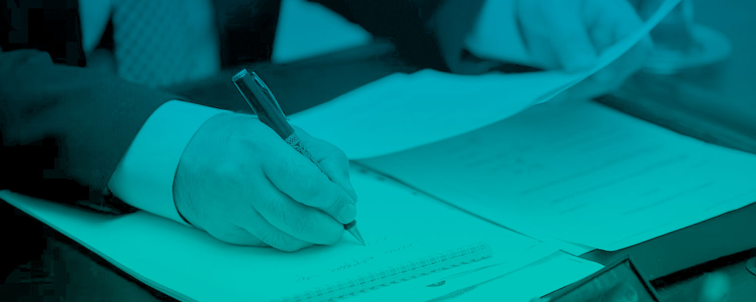 Cumple con los Requisitos Legales y Normativos de la ISO 14001:2015